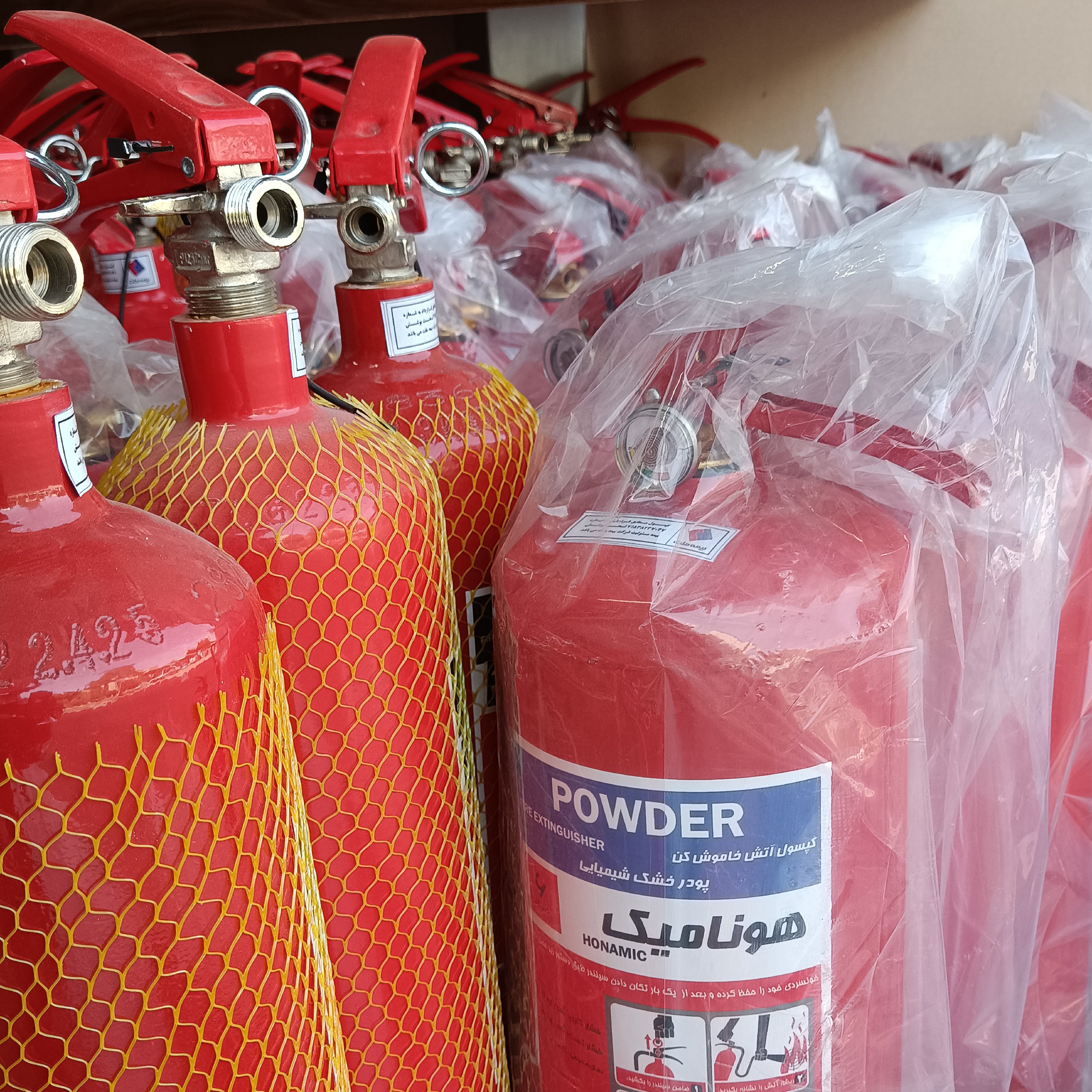 خاموش کننده آتش نشانی سه کیلویی co2