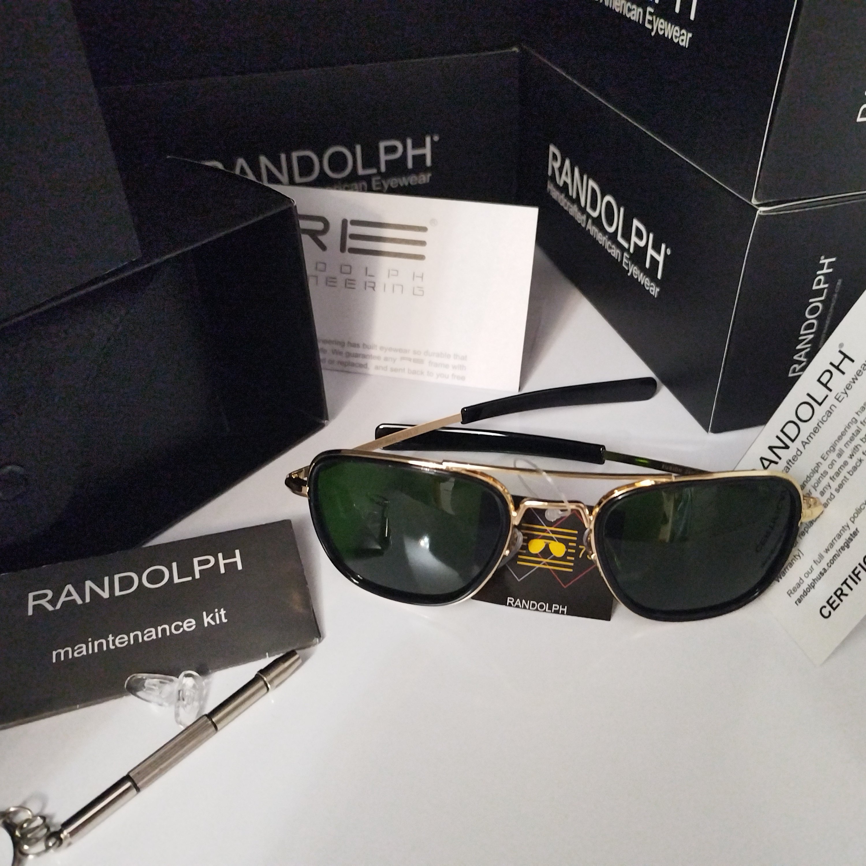 عینک امریکایی راندولف فیوژن Randolph fusionمناسب بانوان و اقایان رندولف