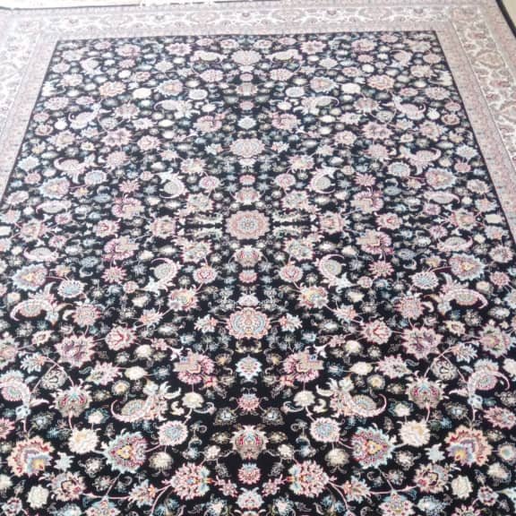 فرش ماشینی طرح دریا رنگ سرمه ای12متری700شانه تراکم2550