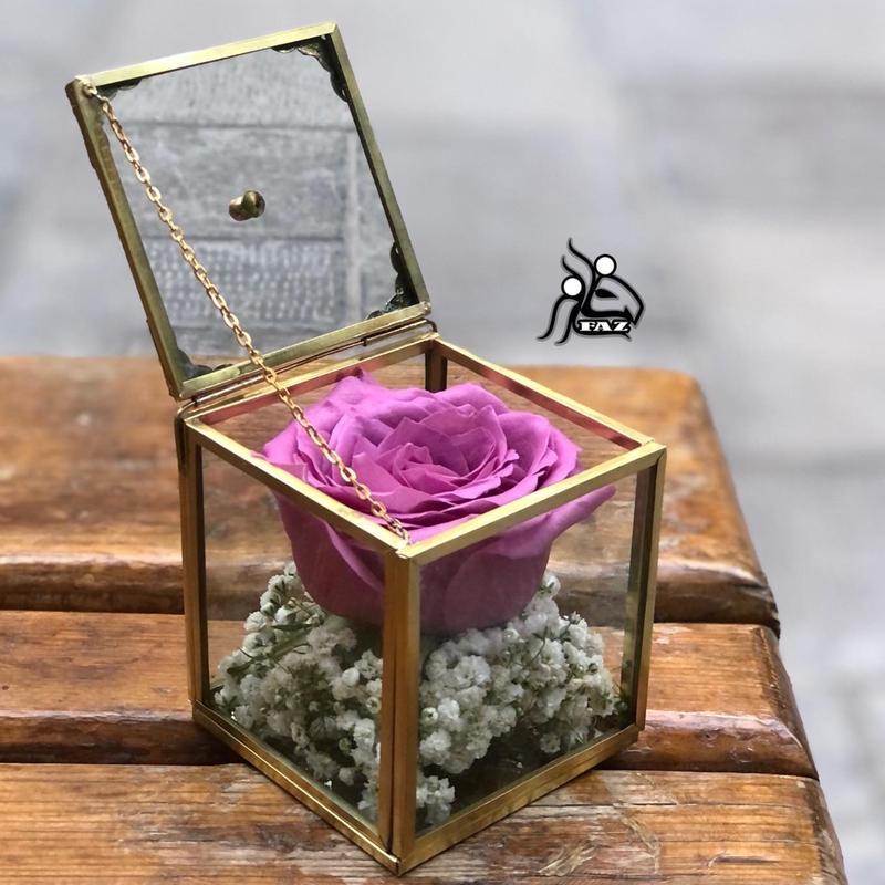 باکس گل شیک شیشه ای بدون گل