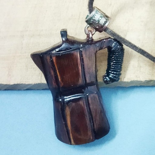 گردنبد چوبی دست ساز مدل قهوه جوش