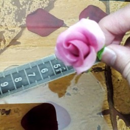 گل رز خمیر ایتالیایی دست ساز قابل اجرا بارنگ مورد نظر شما