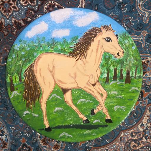 بشقاب دیوارکوب طرح اسب سفالی دستساز، نقاشی بادست