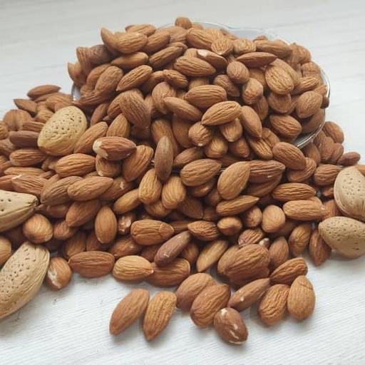 مغز بادام ممتاز 900 گرمی(تضمین کیفیت)