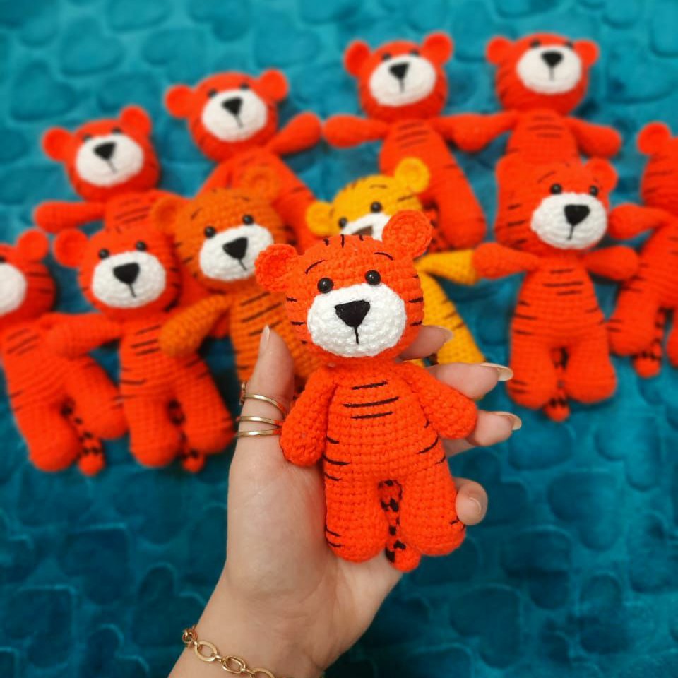 عروسک بافتنی ببری