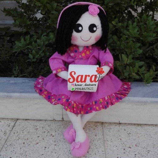 عروسک نگهدارنده‌ی دستمال رولی با رنگ جذااب و دلبررر صورتی
