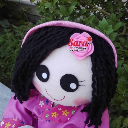 عروسک نگهدارنده‌ی دستمال رولی با رنگ جذااب و دلبررر صورتی
