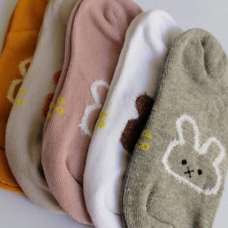 جوراب بچگانه طرح  خرگوشک مدل مچی دخترانه و پسرانه در 5 رنگبندی جذاب جنس نرم نخ پتبه ارسال رایگان بابل