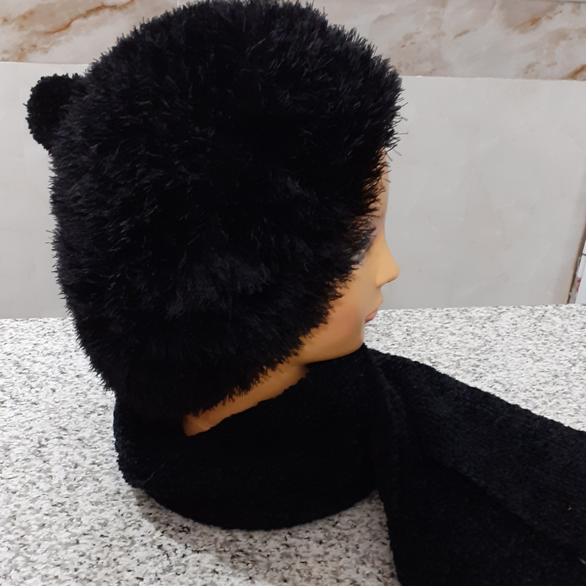 شال کلاه بافتنی