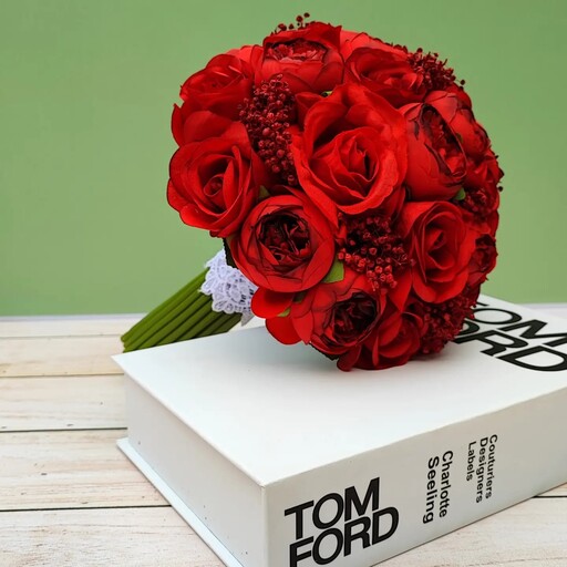 دسته گل مصنوعی  عروس رنگ قرمز