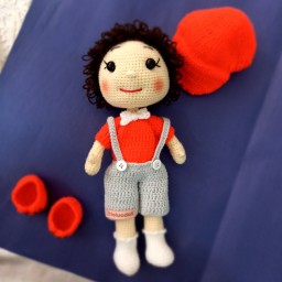 عروسک دستبافت پسر بردیا