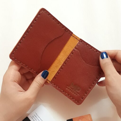 کیف کارت و جاکارتی چرم طبیعی دستدوز مناسب کارت و پول تاشده