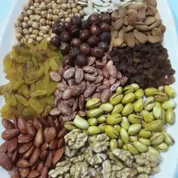 اجیل مادربزرگ 10محصول سفارشی مخصوص چهارگل  چهارمحال وبختیاری  (800گرمی)باکیفیت وعالی