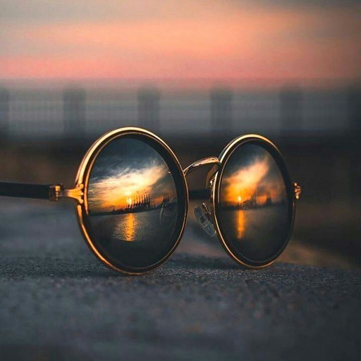 تابلو عینک