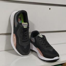 کفش اسپرت - رامیلا - زیبا و شیک و بادوام - مناسب برای ورزش و پیاده روی -میانه - کد (100) مشکی بژ