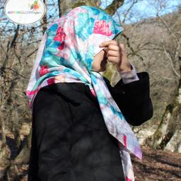 روسری نخ دیپلمات طرح فیروزه با طراحی اختصاصی و منحصربفرد جنس بسیار باکیفیت و خوش ایست و دوردست دوز