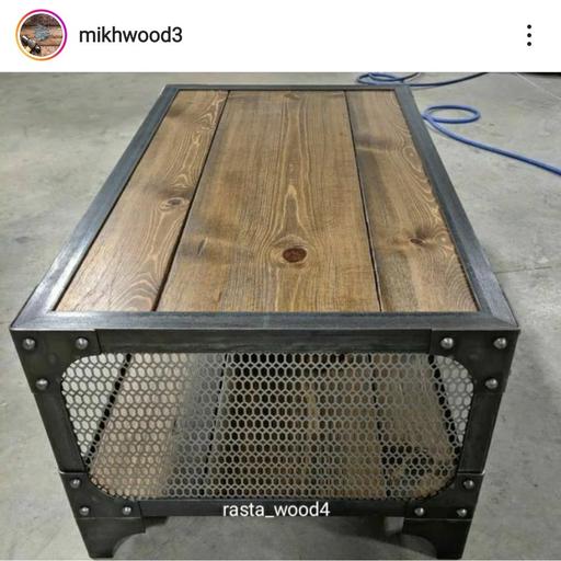 میز چوبی برای پذیرایی 