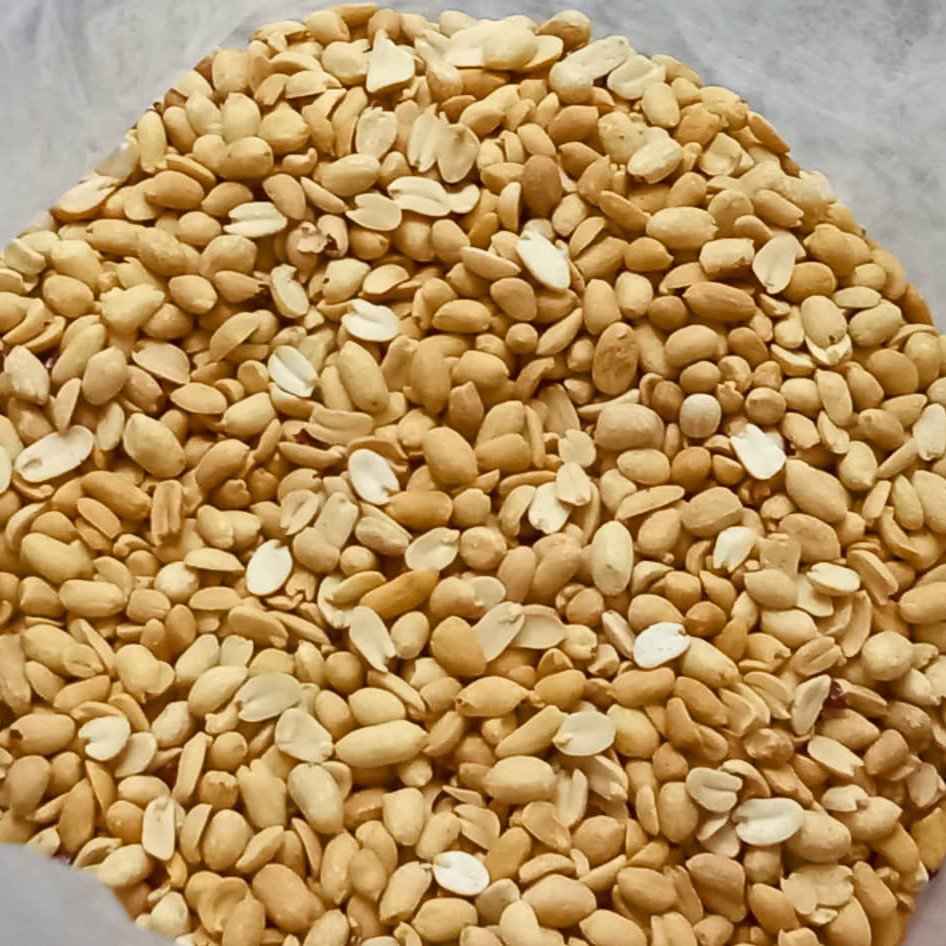 کره بادام زمینی بی نمک (( 700 گرمی))  بادومک اهواز   خالص و اصل طبیعی خانگی بدون افزودنی