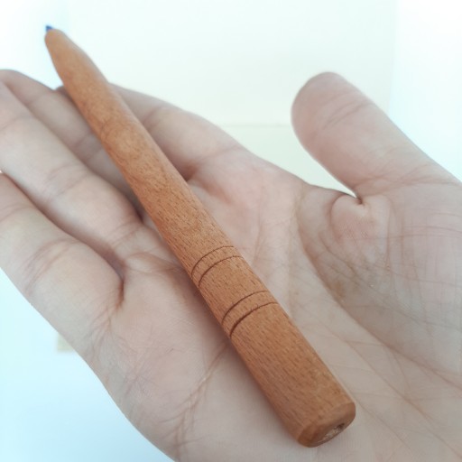 خودکار چوبی