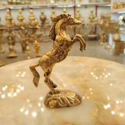 مجسمه برنزی دکوری حیوانات طرح اسب ایستاده کوچک کد 2217 ( مجسمه برنجی )