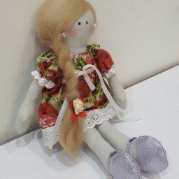 عروسک دامن گلی زیبا ارزان دستدوز سنتی هدیه  خاص مجلسی مهمانی شیک دخترانه زنانه با کیفیت  اسباب بازی لباس  گلگلی صورتی 