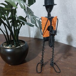 مجسمه فلزی دست ساز ساکسیفون 