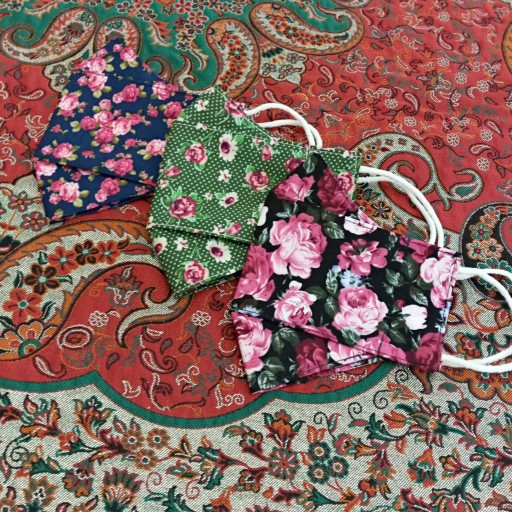 ماسک پارچه ای گلدار
