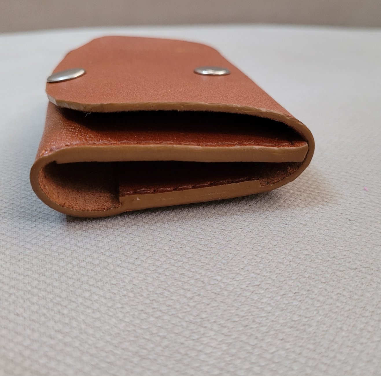 جاکلیدی چرمی