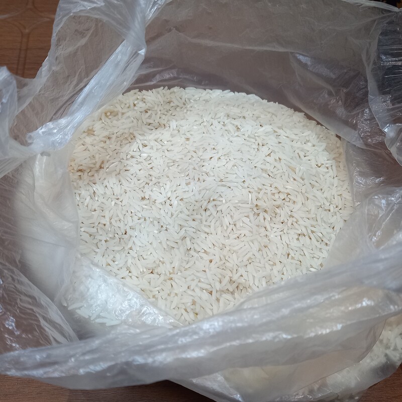 برنج طارم هاشمی اعلا کشت اول در بسته بندی 10کیلویی