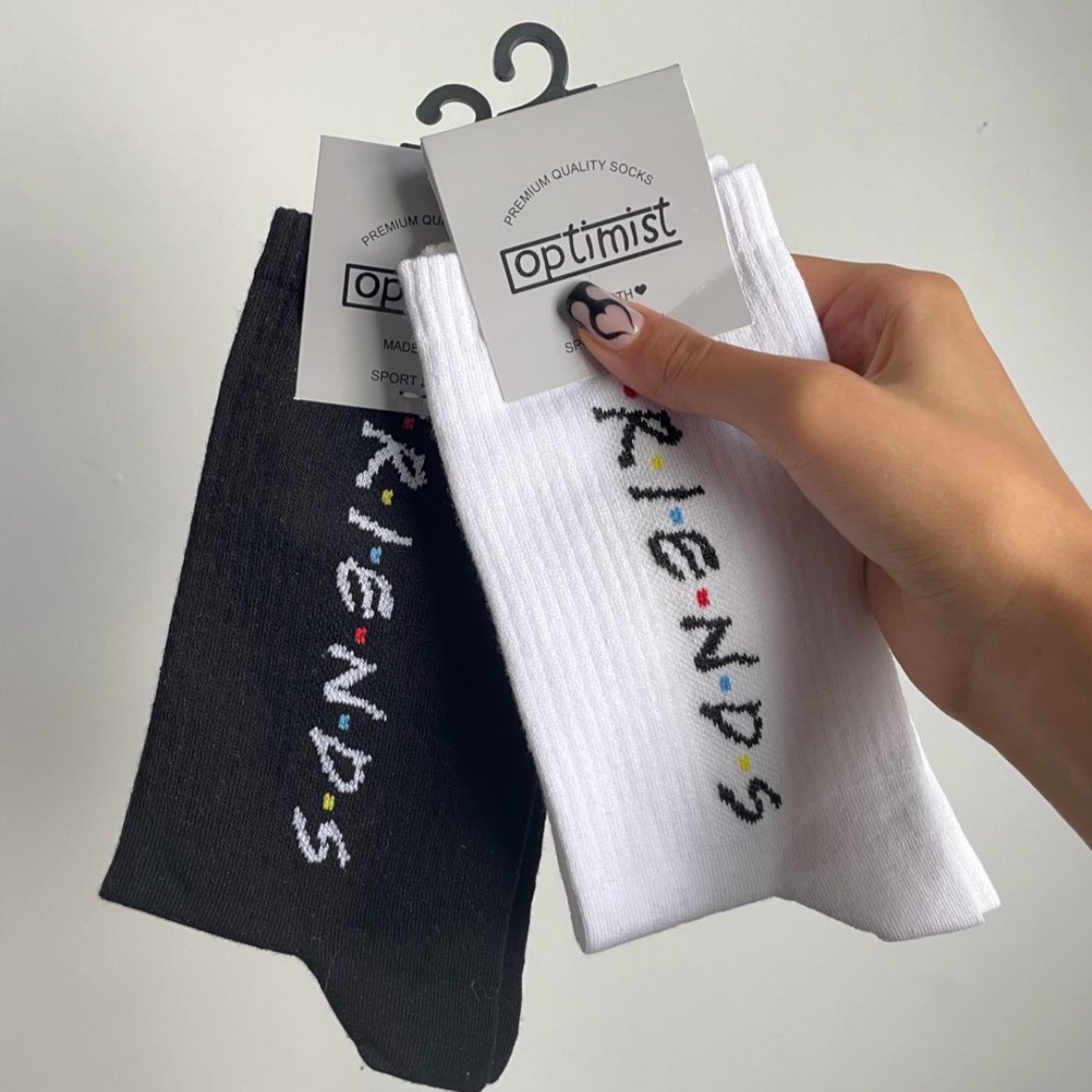 جوراب فرندز ساقدار زمینه سفید اسپرت نخ پنبه F.R.I.E.N.D.S