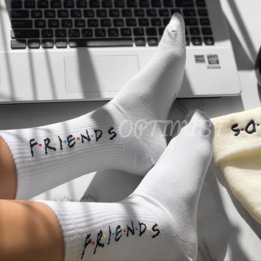 جوراب فرندز ساقدار زمینه سفید اسپرت نخ پنبه F.R.I.E.N.D.S