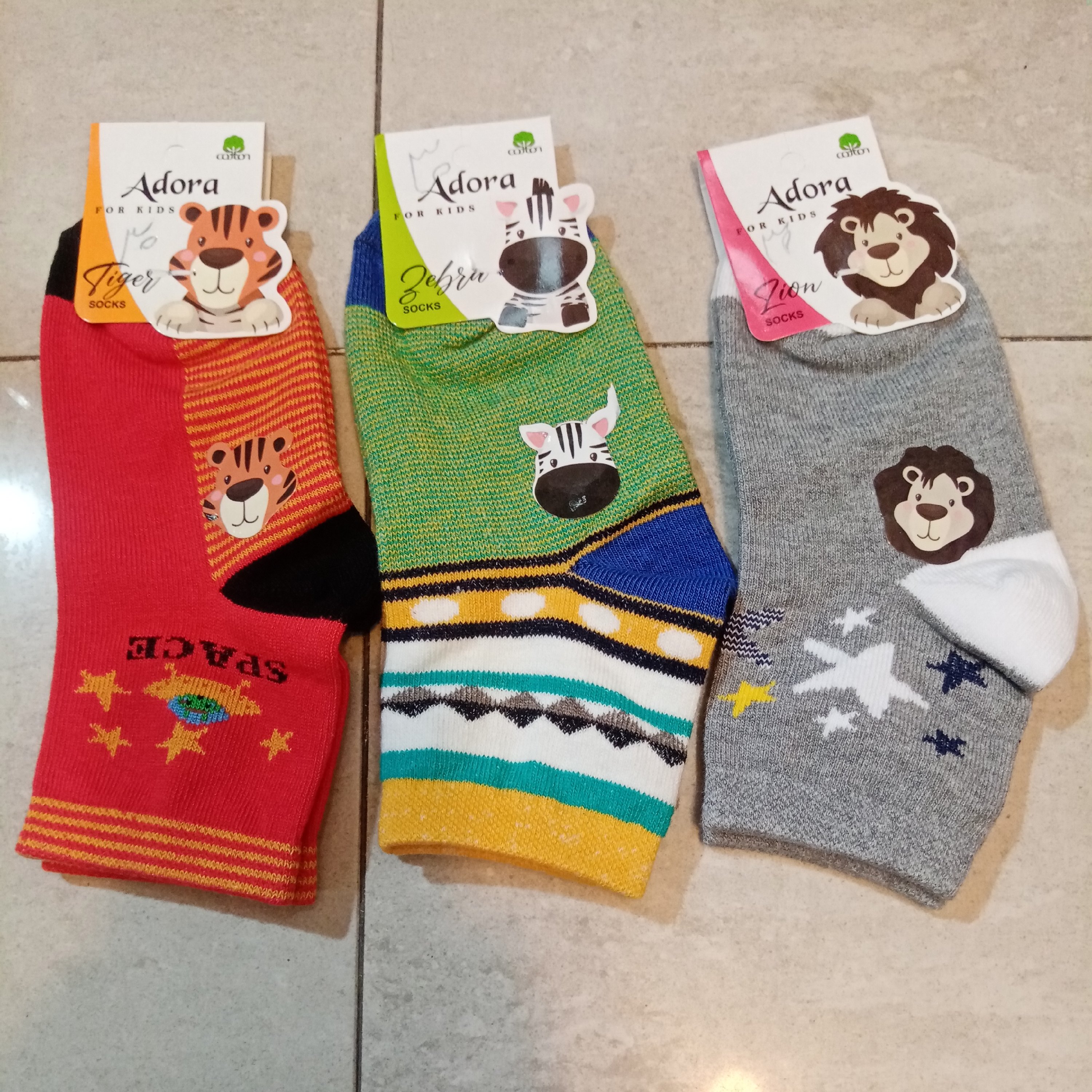 جوراب ساق دار اسپرت بچه گانه خارجی شیک و خاص پگ 4 عددی 