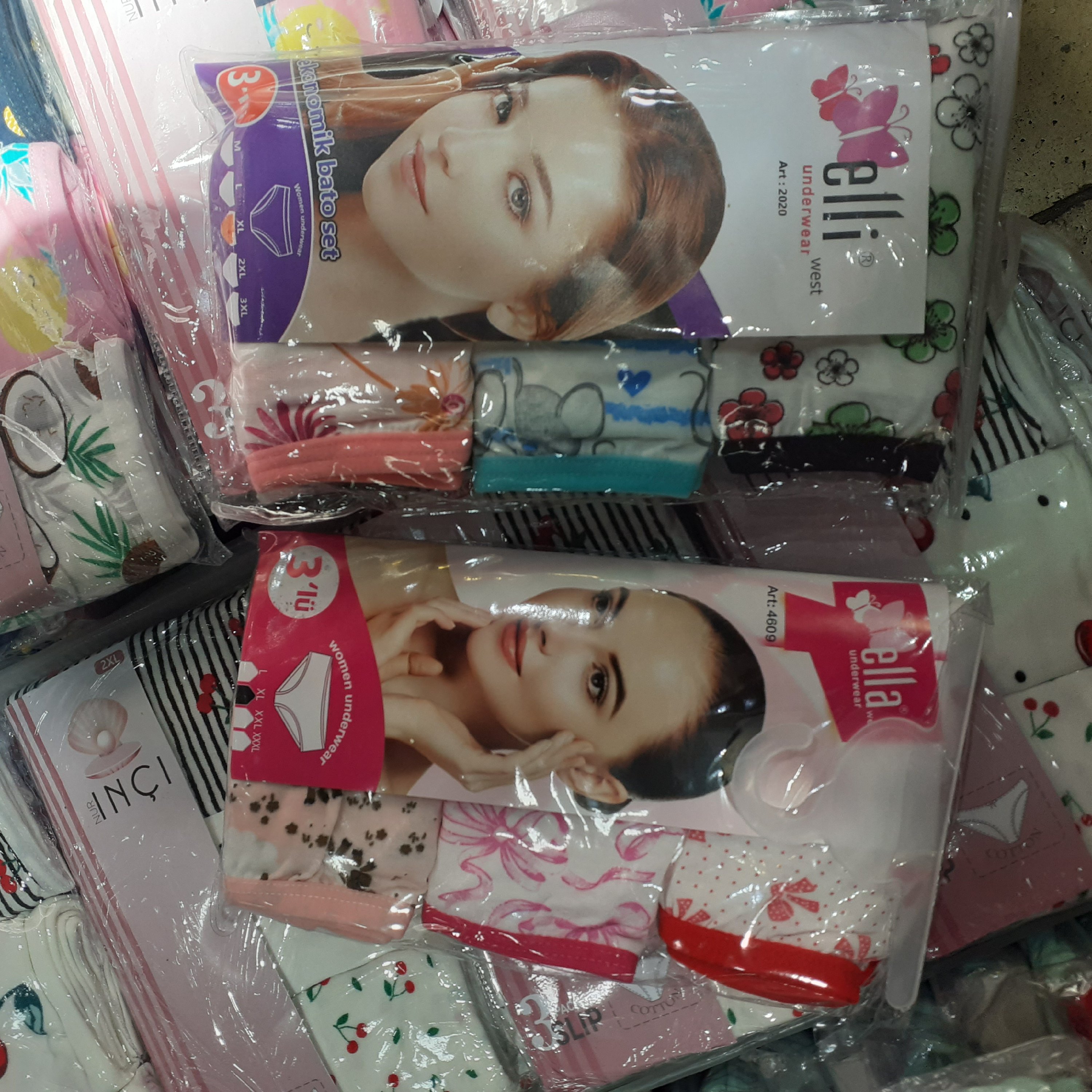 حراج ویژہ شورت نخی زنانه پک 3 عددی مارک الایرانیela ارسال رایگان 