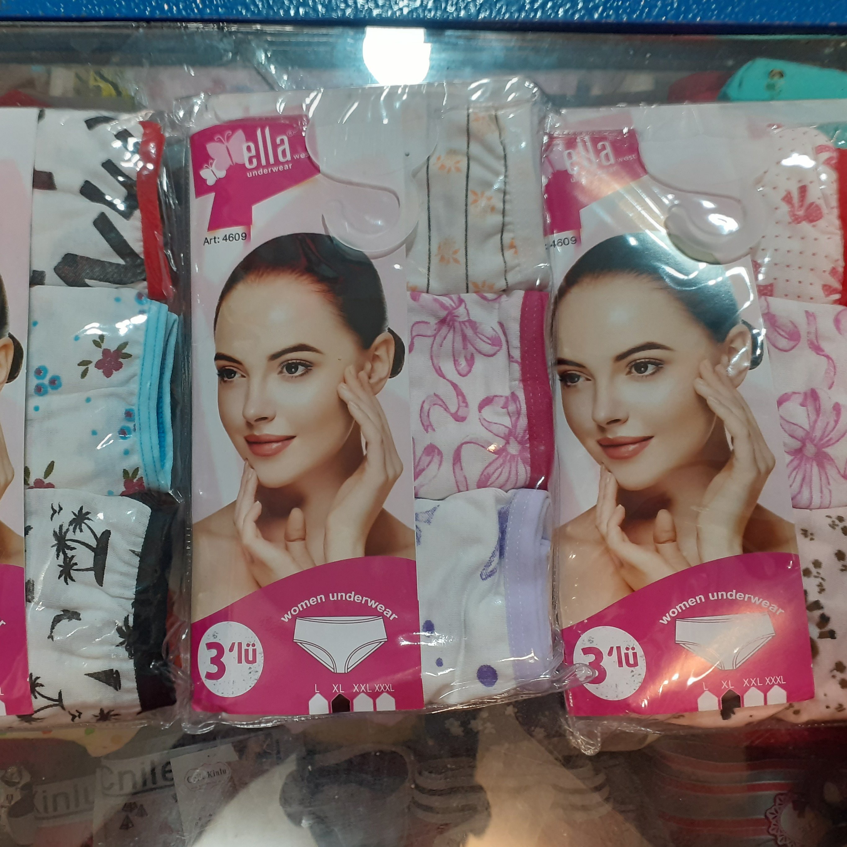 حراج ویژہ شورت نخی زنانه پک 3 عددی مارک الایرانیela ارسال رایگان 