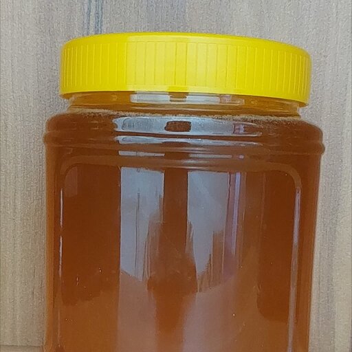 عسل صبحانه زنبور ساز (900 گرمی) از محصولات مزرعه خونه