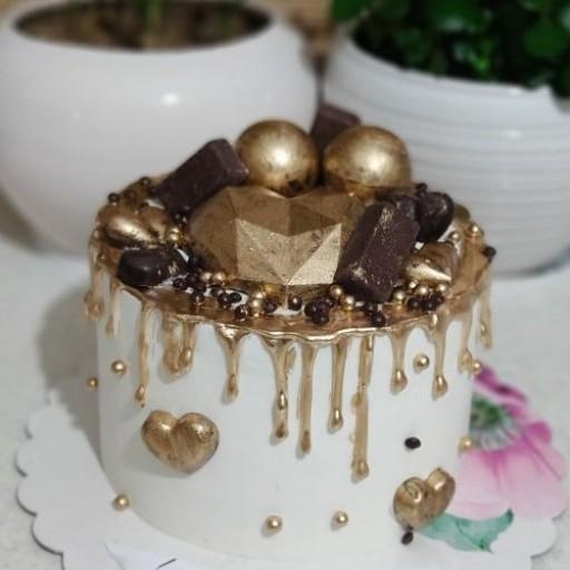 کیک خامه ای مناسبتی فوندانت خانگی شکلاتی