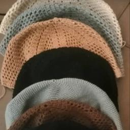 کلاه عرق چین بافتنی مردانه ارتفاع 17 به دلخواه جنس کاموا رنگ مشکی سورمه ای
