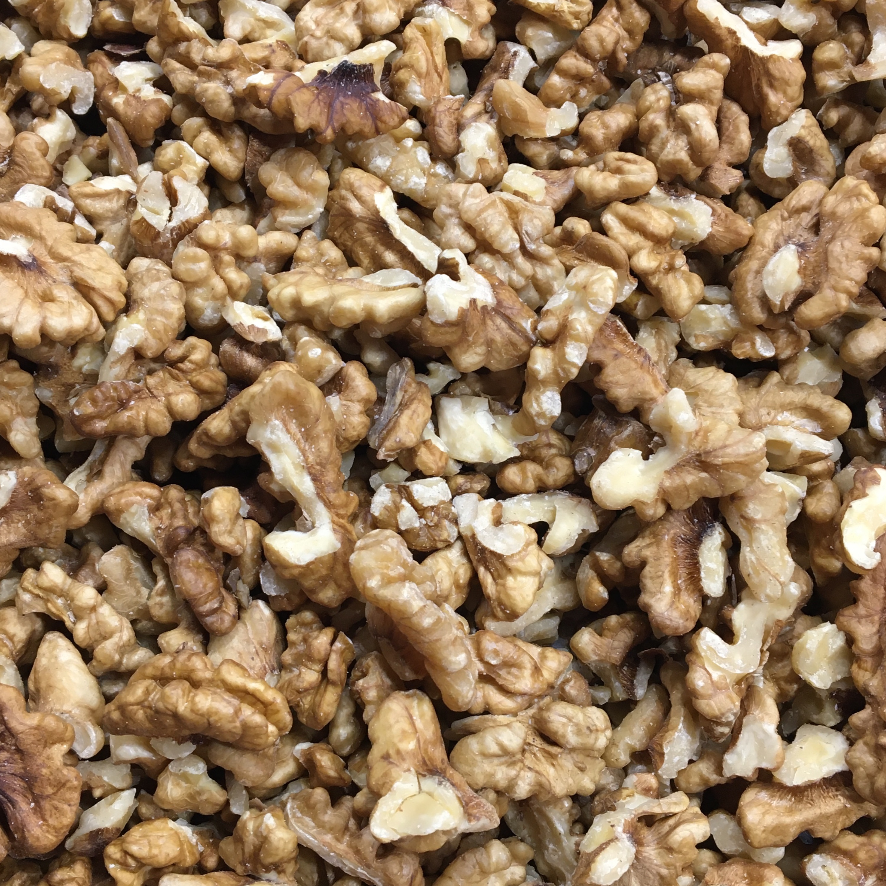 مغز گردو شکسته کارتن 5 کیلوگرم(مخصوص توزیع کنندگان)