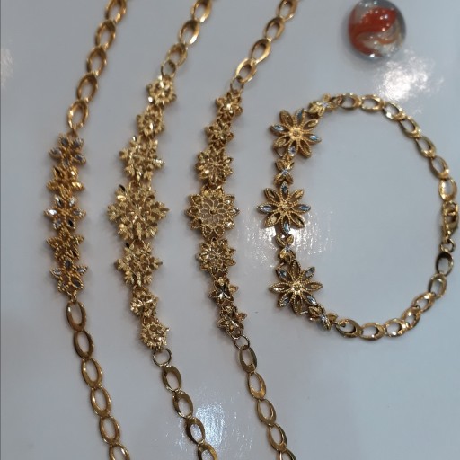 دستبند زنانه ،طرح طلا