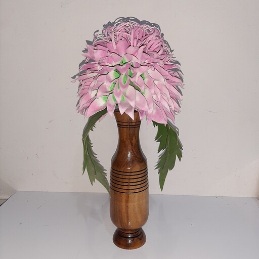 گلدان چوبی خراطی شده 