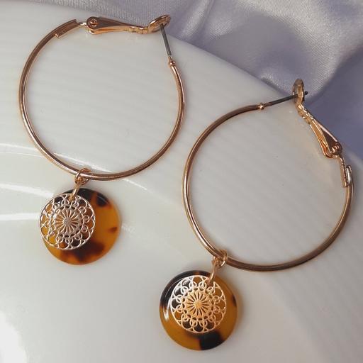 گوشواره حلقه طلایی با آویز سکه و پلنگی