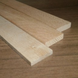 چوب تخت راش ضخامت 6 میلیمتر عرض 3 سانتیمتر طول 50 سانت بسته 9 عددی