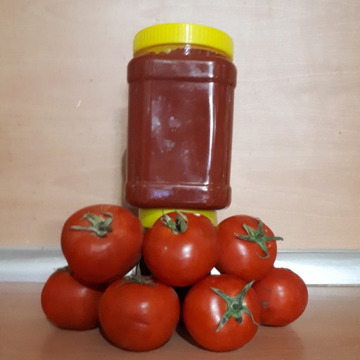 رب گوجه یک کیلو و ششصد گرمی صدرا