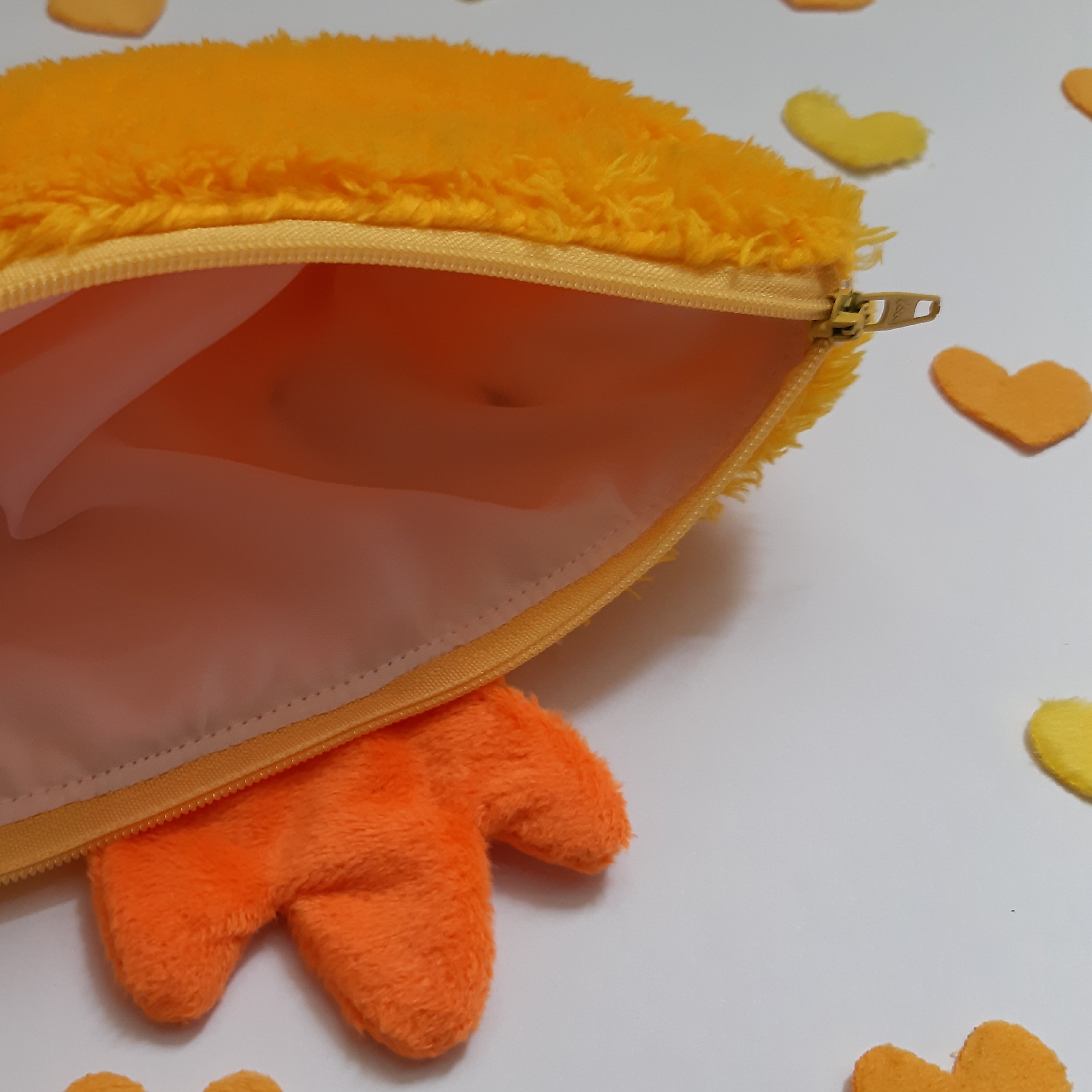 کیف جامدادی فانتزی عروسکی قاصدک طرح جوجه طلایی