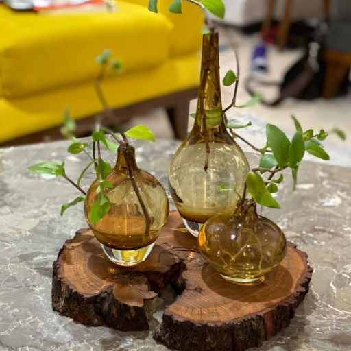 گلدان سالونگ سه تکه شیشه رنگی دستساز صنایع دستی قزوین شیشه گری فوتی