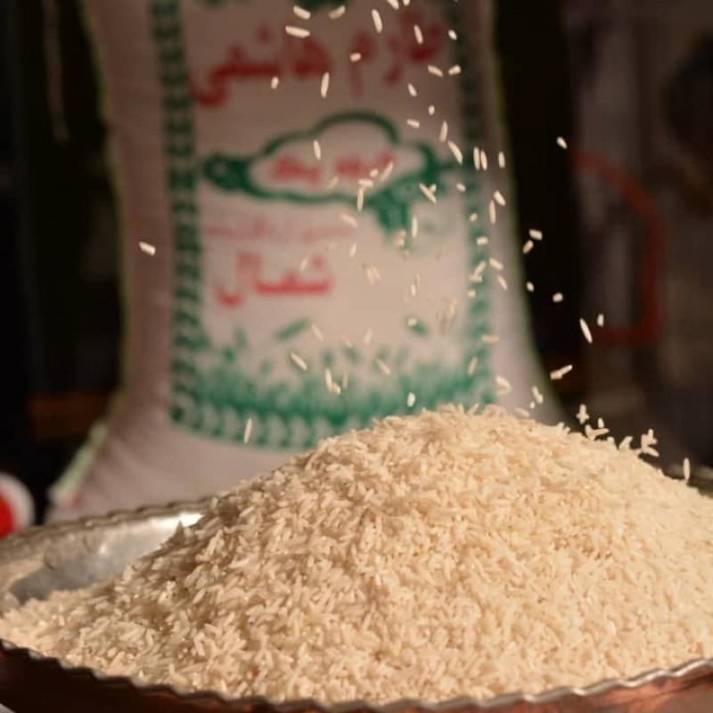 برنج طارم هاشمی  عطر متوسط پنج کیلویی شالیزارهای بابل (قبل سفارش توضیحات محصول خوانده شود)