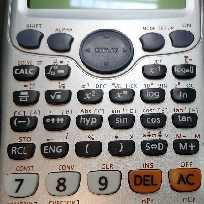 ماشین حساب مهندسی Casio Fx991 Es Plus - کاسیو اف ایکس 991 ای اس پلاس