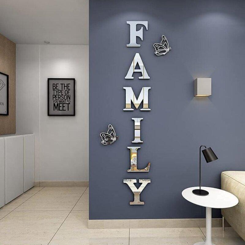 آینه دگوراتیو مولتی استایل طرح family  ،در دو رنگ طلایی و نقره ای،ارتفاع کلی 2 متر سایز هر حرف 28 سانت