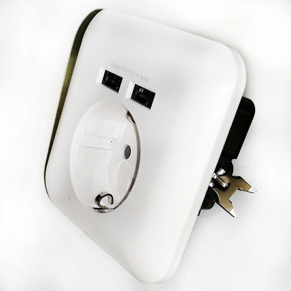 پریز USB مدل reflex-si

