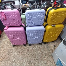 چمدان کودک 20 اینچ دو تیکه کیتی چمدان + کیف آرایش 